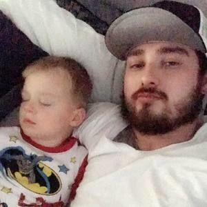 Meet your Posher, Cameron